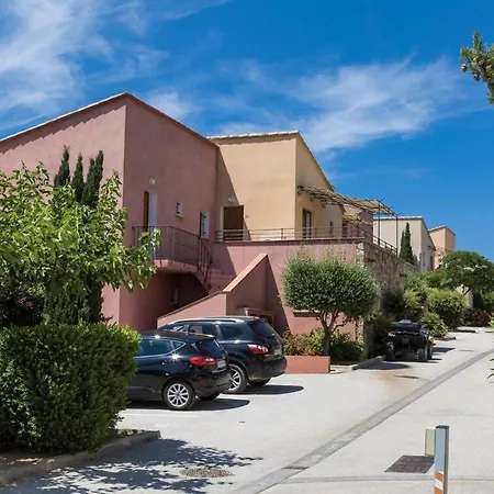 3p 4/6 Capra Scorsa Belgodere (Corsica)