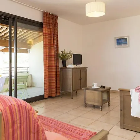 3p 4/6 Capra Scorsa Apartment