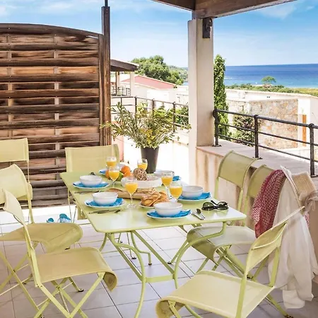 Apartment 3p 4/6 Capra Scorsa Belgodere (Corsica)